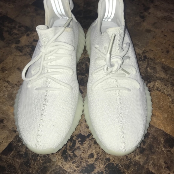 BRAND NEW Yeezy 350 V2 Cream main image 7